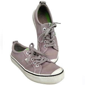 Cariuma W6.5 M5 Grey Lace Up Low Top Unisex Shoes